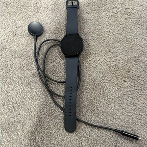 Black Samsung galaxy 6 Smartwatch with Charger- 44mm